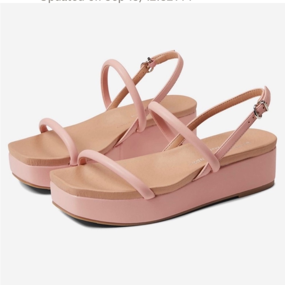 Chinese Laundry Skippy Platform Sandal - Picture 2 of 15